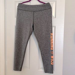 Everlast exercise leggings.